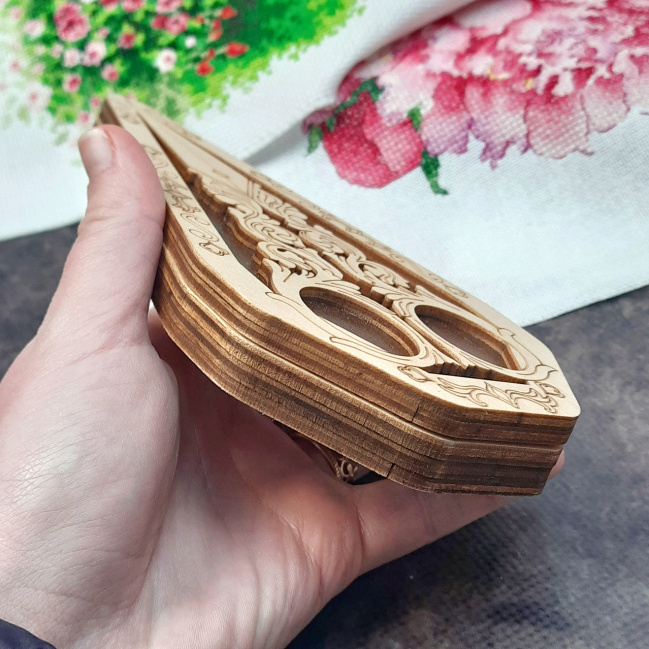 Скринька для ножиць та ножиці вінтажні Конвалія (срібло)