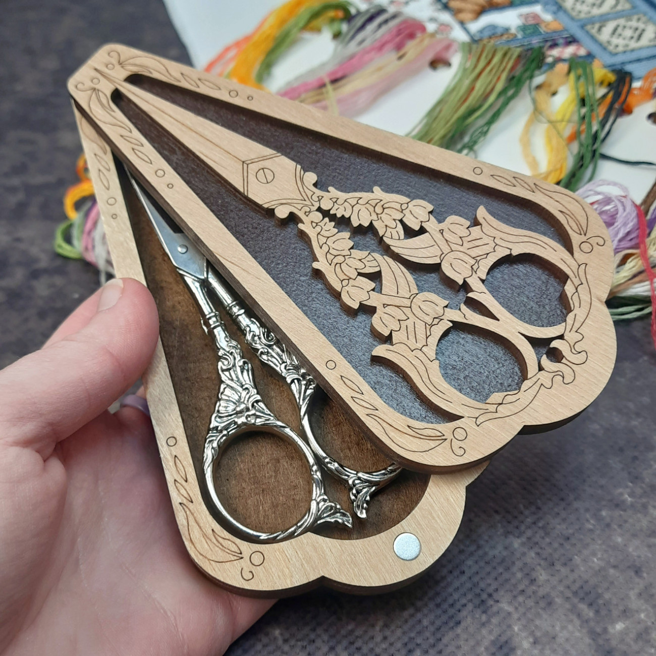 Скринька для ножиць та ножиці вінтажні Європейські (срібло)