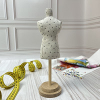 Гольниця-манекен Needle Craft бежева в горошок