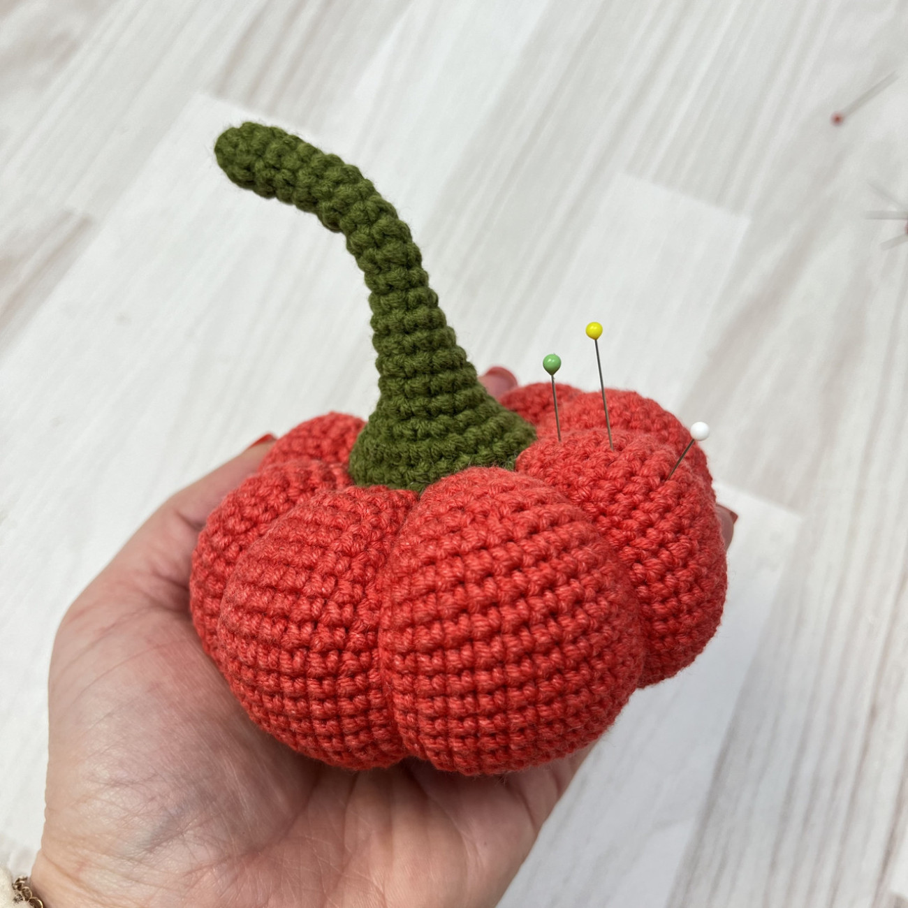 Гольниця-гарбуз Needle Craft (червона)