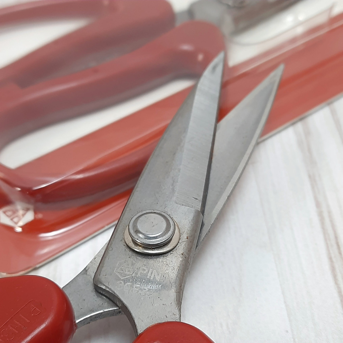 Ножиці універсальні PIN Бордові