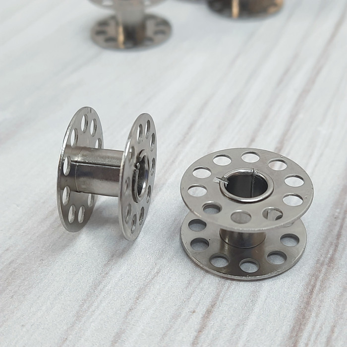 Шпульки для побутових швейних машин (21х11 мм) металеві