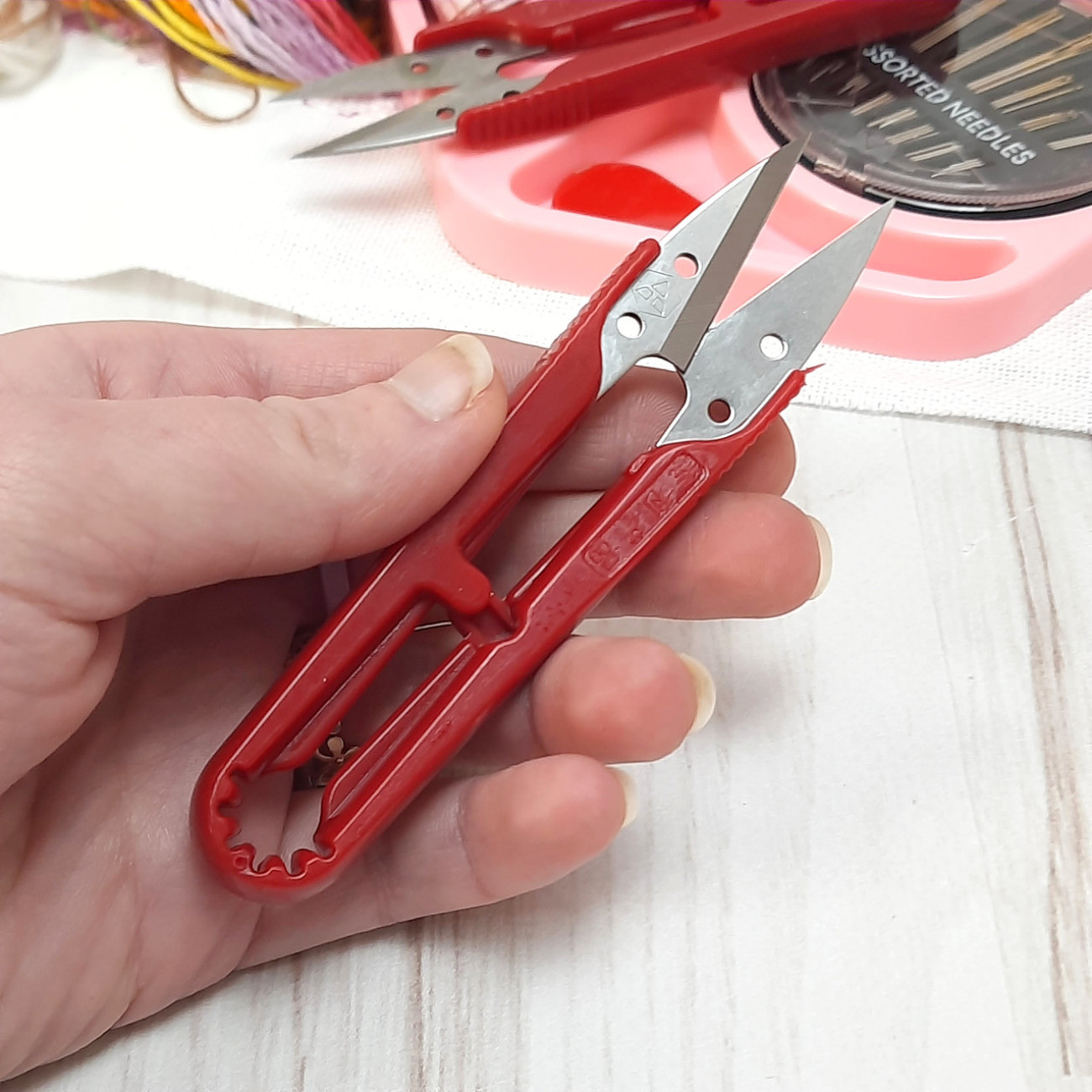 Сніппер PIN пластиковий (червоний)