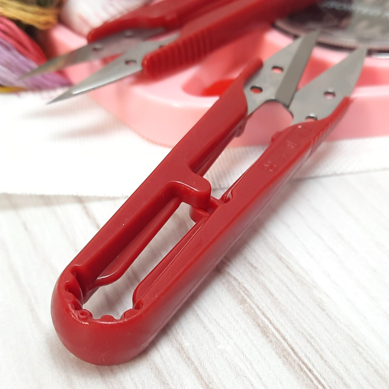 Сніппер PIN пластиковий (червоний)