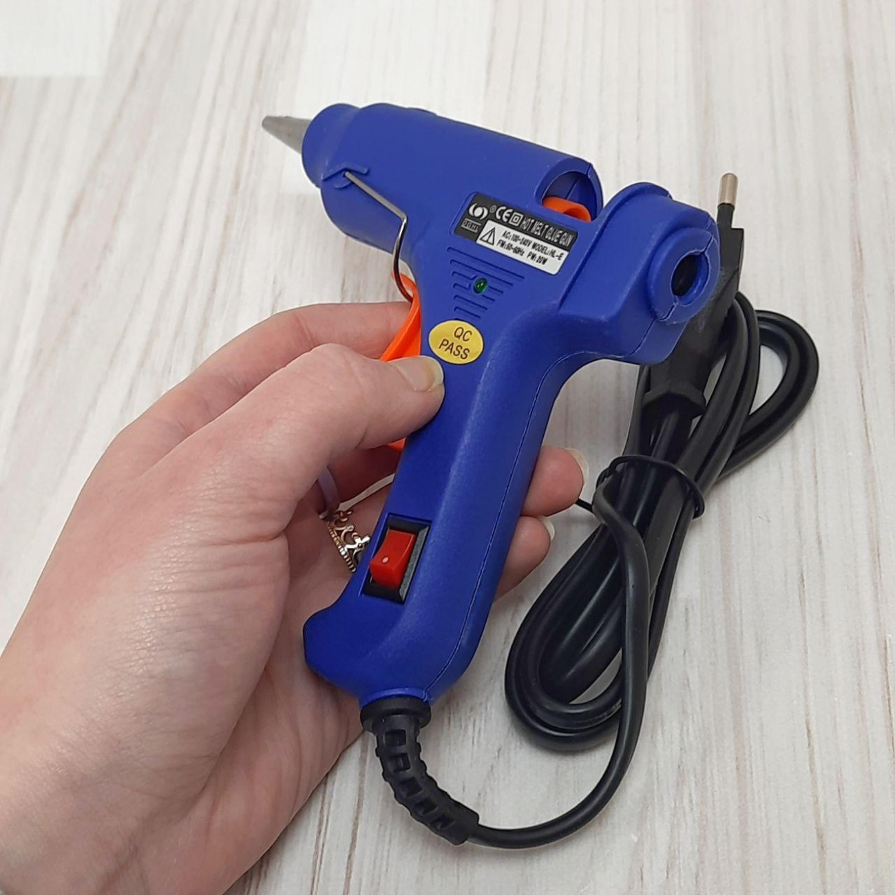 Клейовий пістолет 20W