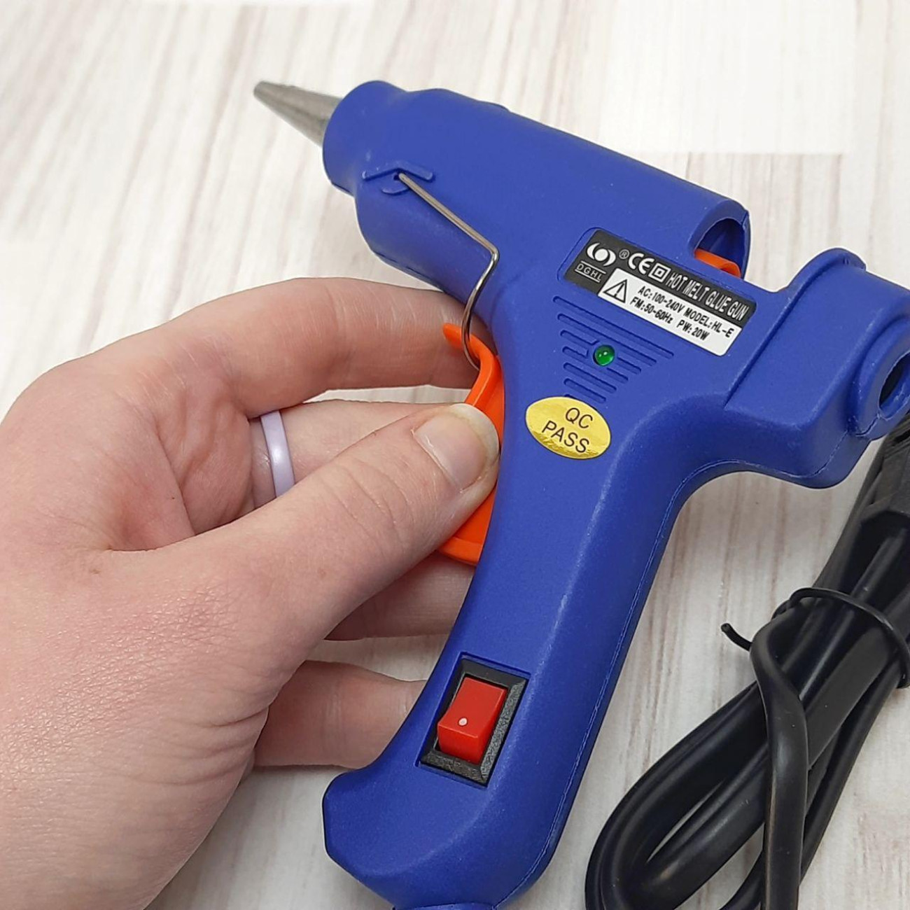 Клейовий пістолет 20W