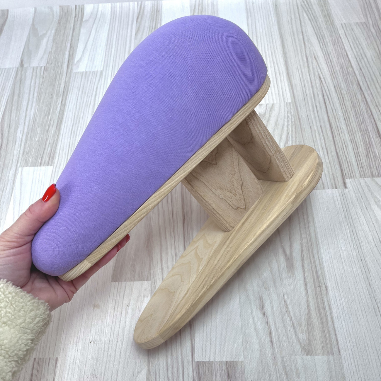 Кравецька колодка для ВТО Needle Craft Крапля на підставці Лілова