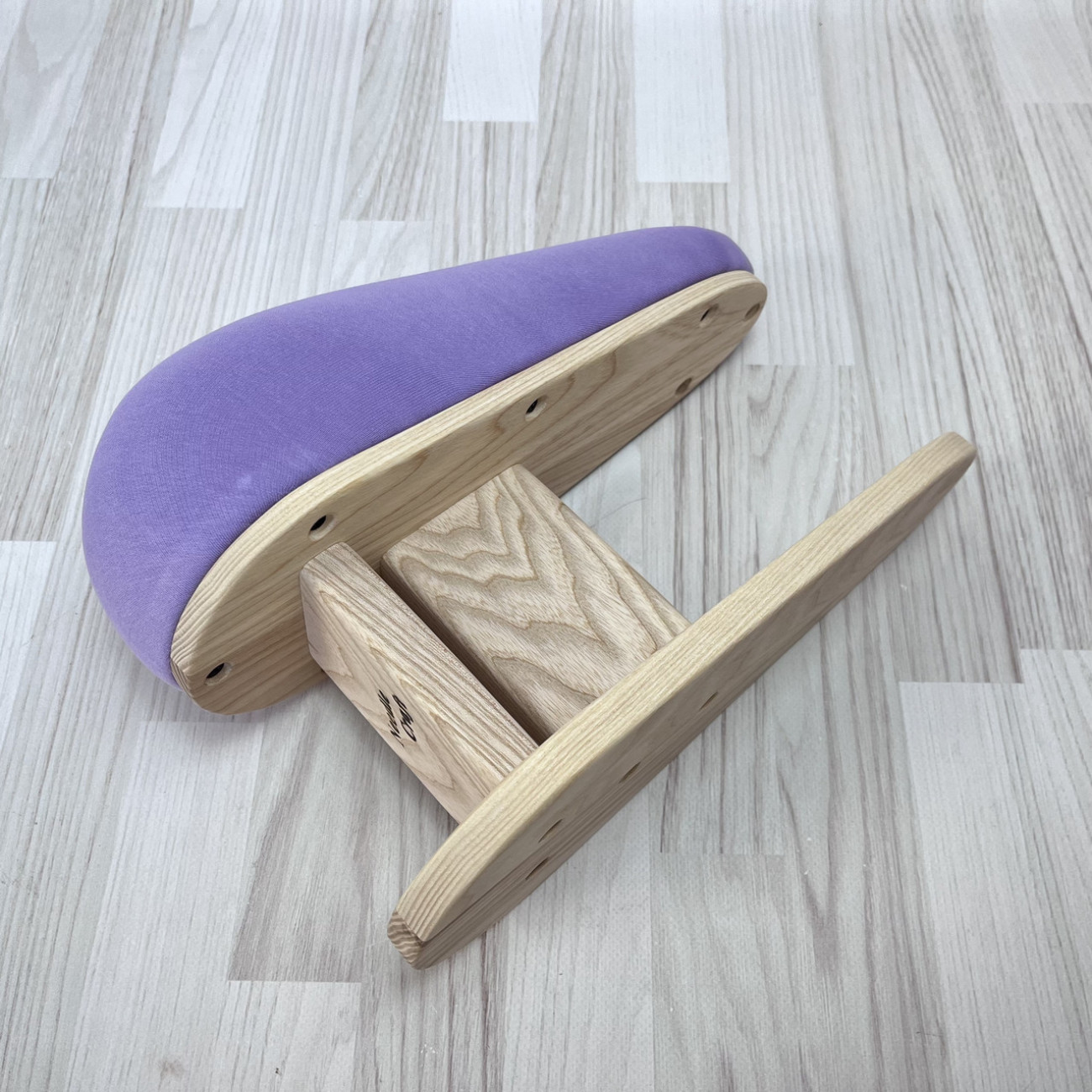 Кравецька колодка для ВТО Needle Craft Крапля на підставці Лілова