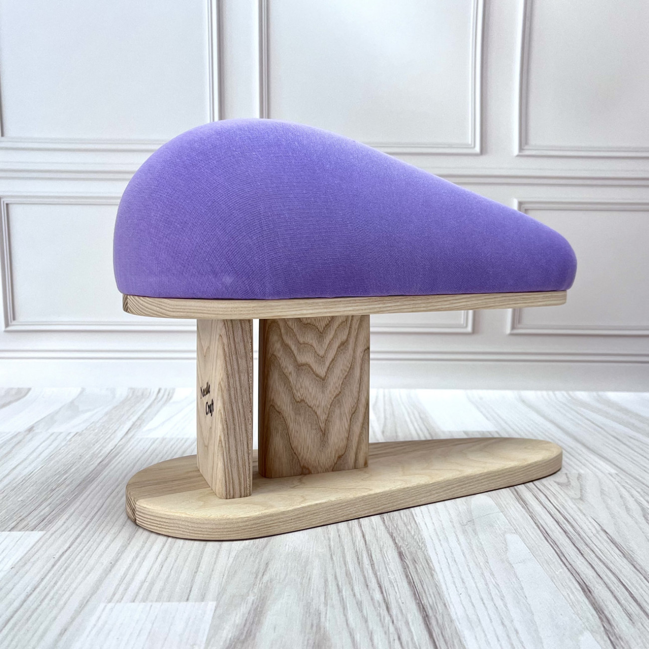 Кравецька колодка для ВТО Needle Craft Крапля на підставці Лілова