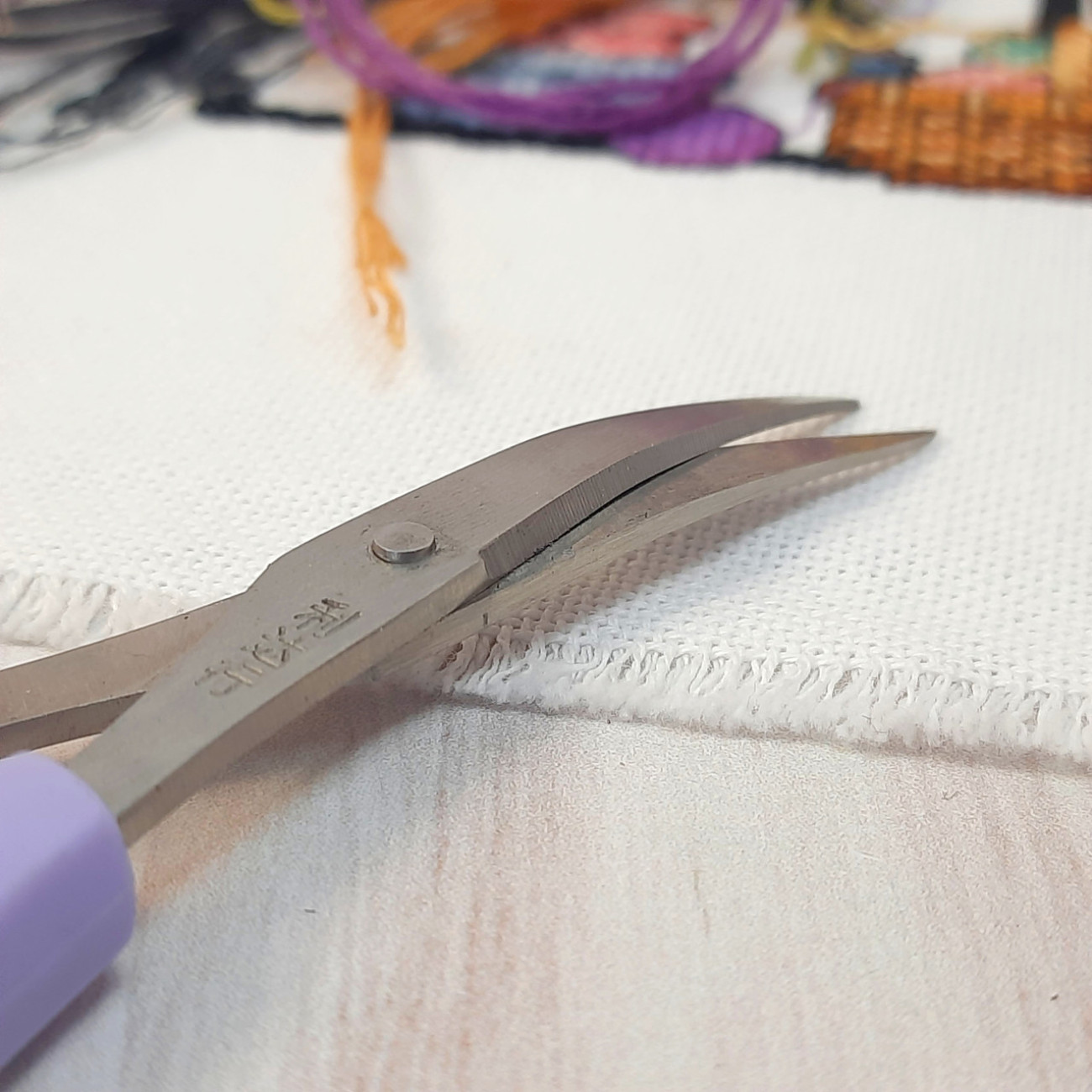 Ножиці для дрібних робіт, вигнуті (12см), LDH