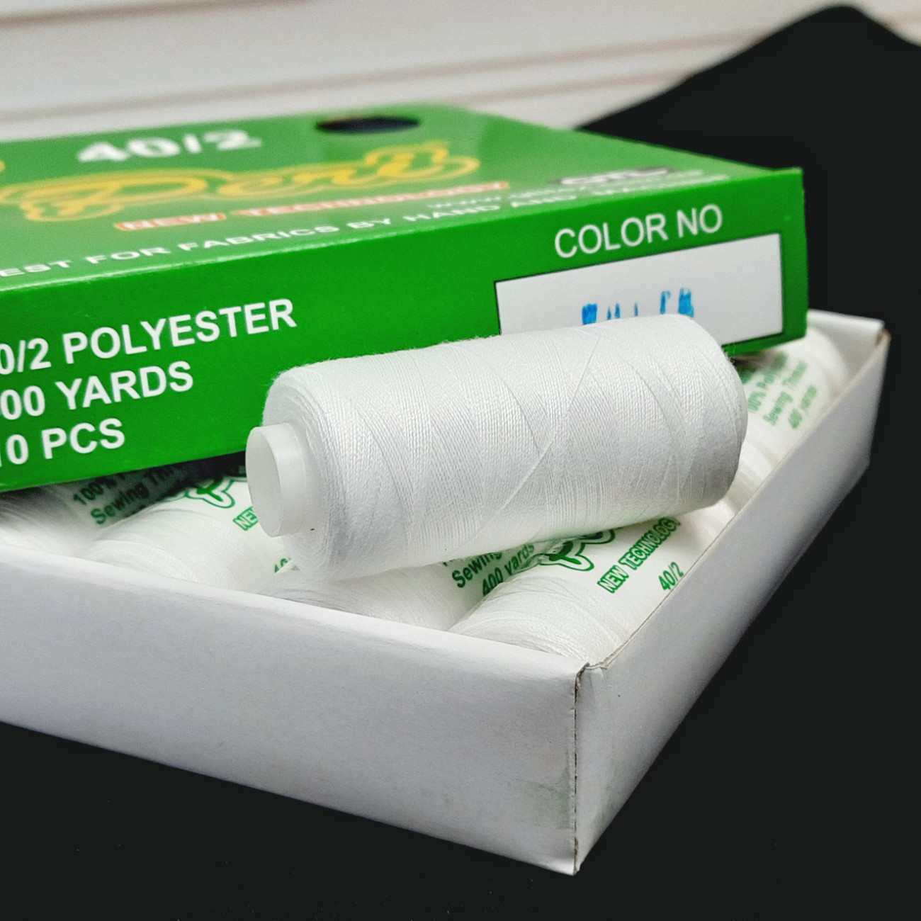 Нитки для шиття Peri 100% поліестер, 40/2, білі 400Y