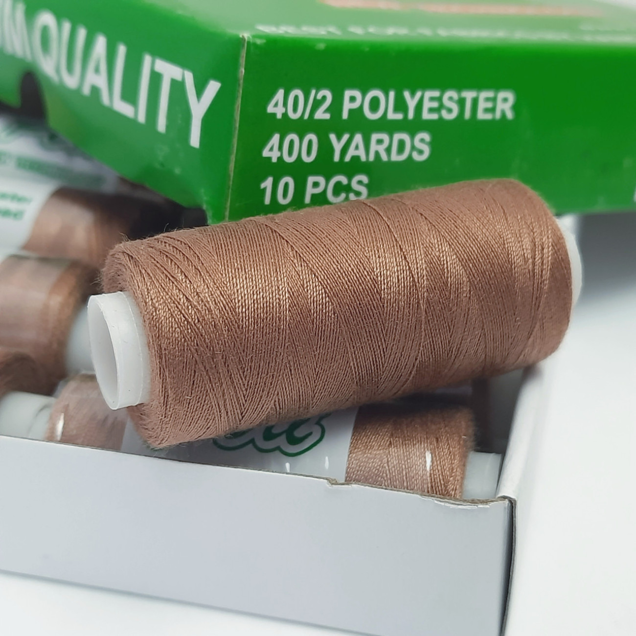 Нитки для шиття Peri 100% поліестер, 40/2, 400Y (№044)