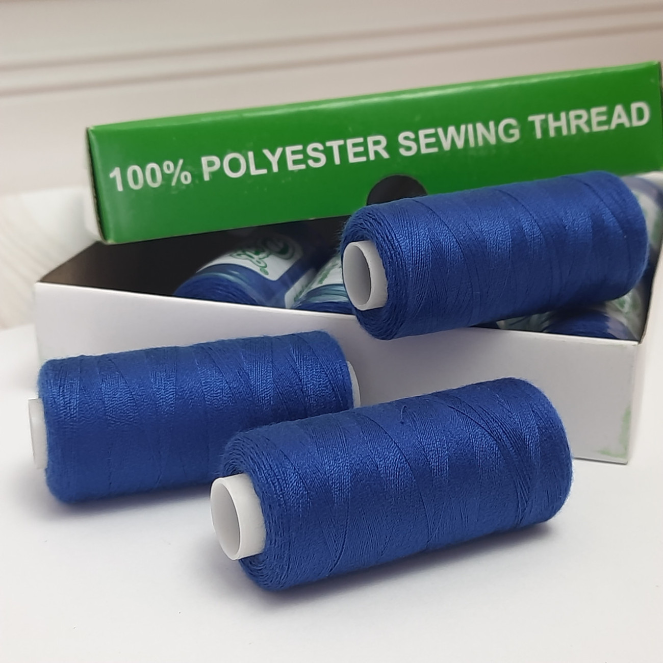 Нитки для шиття Peri 100% поліестер, 40/2, 400Y (№065)