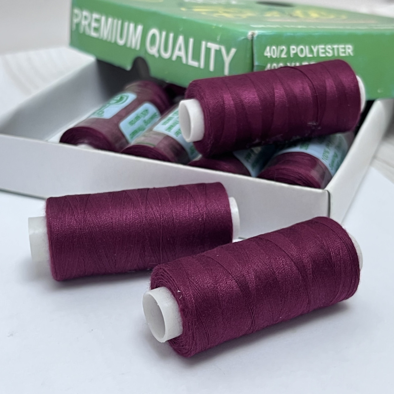 Нитки для шиття Peri 100% поліестер, 40/2, 400Y (№551)