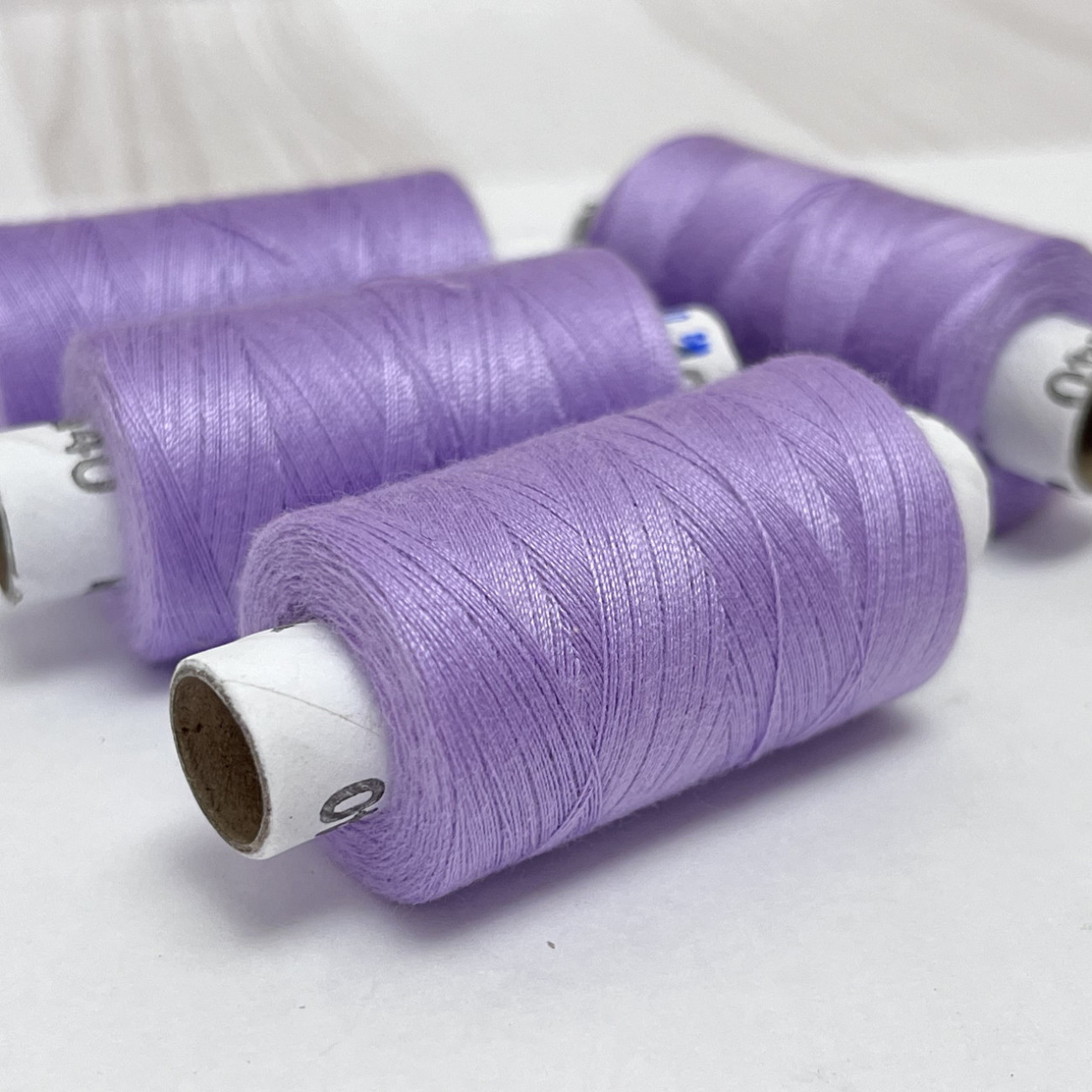 Нитки для шиття Peri 100% поліестер, 40/2, 400Y (№017)