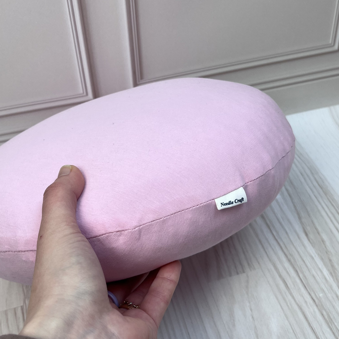 Кравецька подушечка для ВТО Needle Craft Кругла Рожева