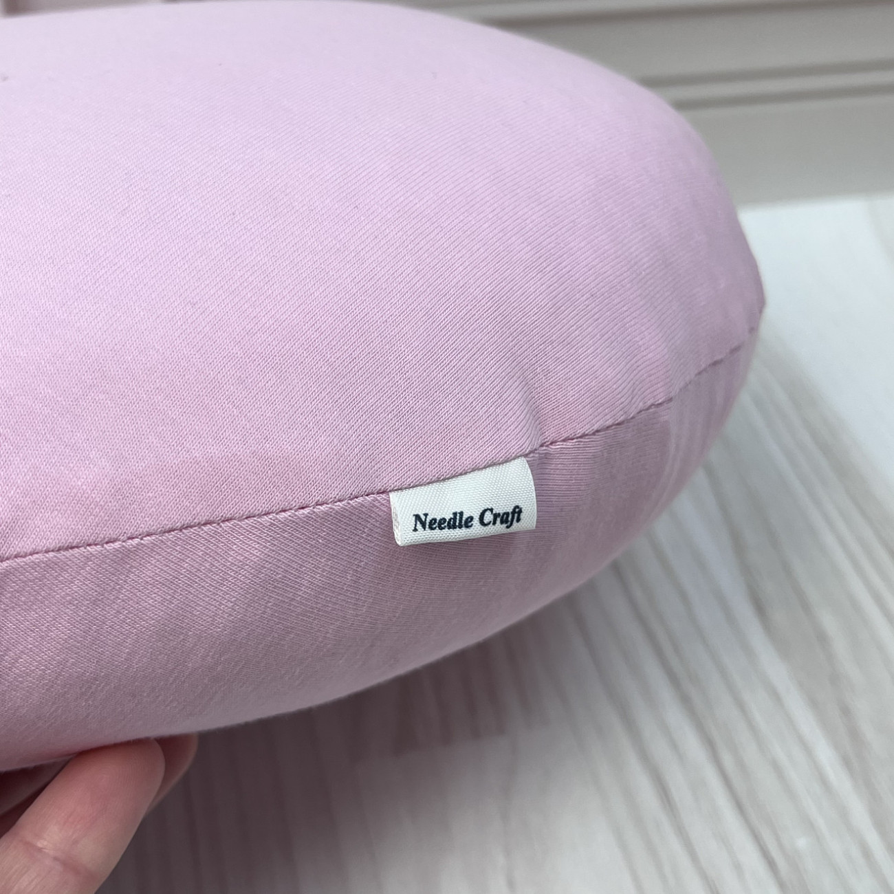 Кравецька подушечка для ВТО Needle Craft Кругла Рожева