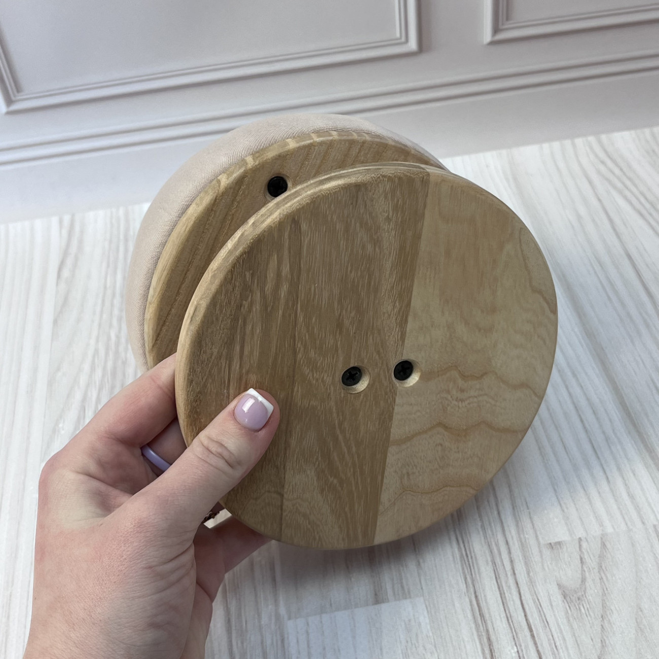 Кравецька колодка для ВТО Needle Craft Груди на підставці 14 см Бежеві