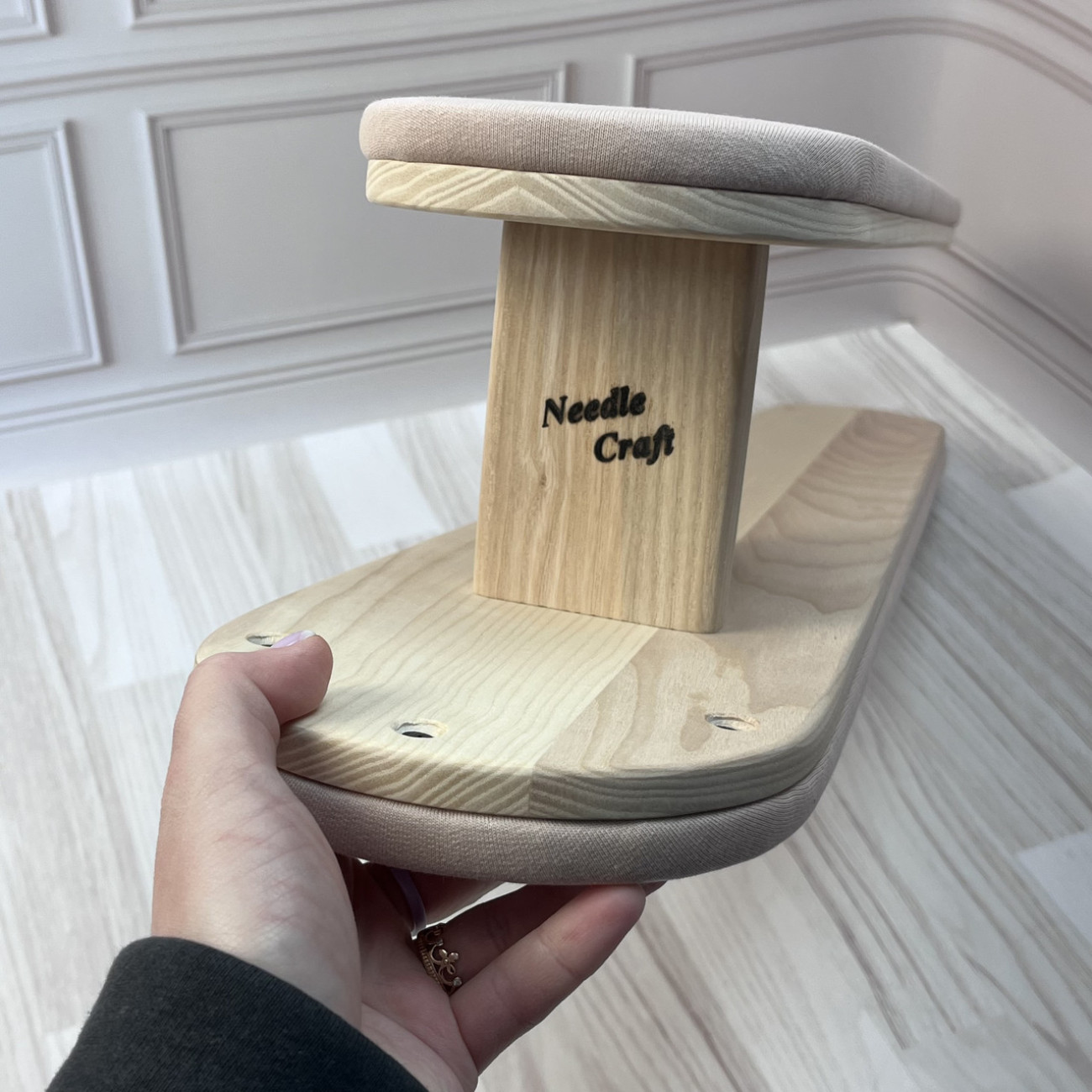 Кравецька колодка для ВТО Needle Craft Рукав подвійний Бежевий