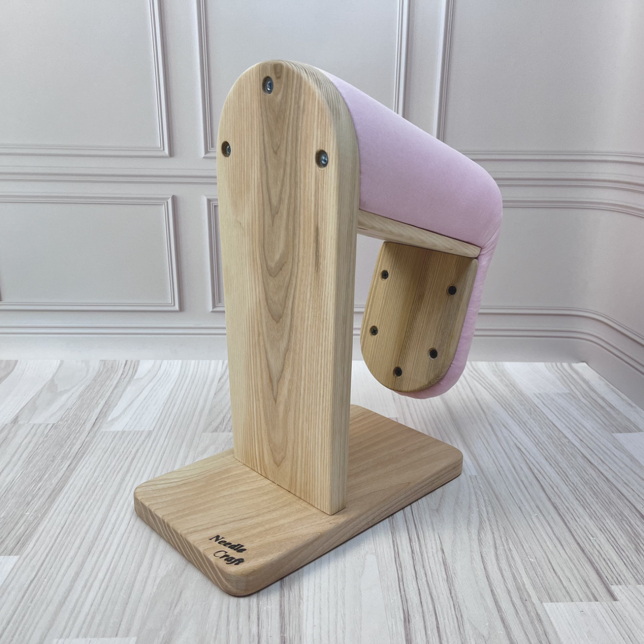 Кравецька колодка для ВТО Needle Craft Плече велике опукле Рожеве