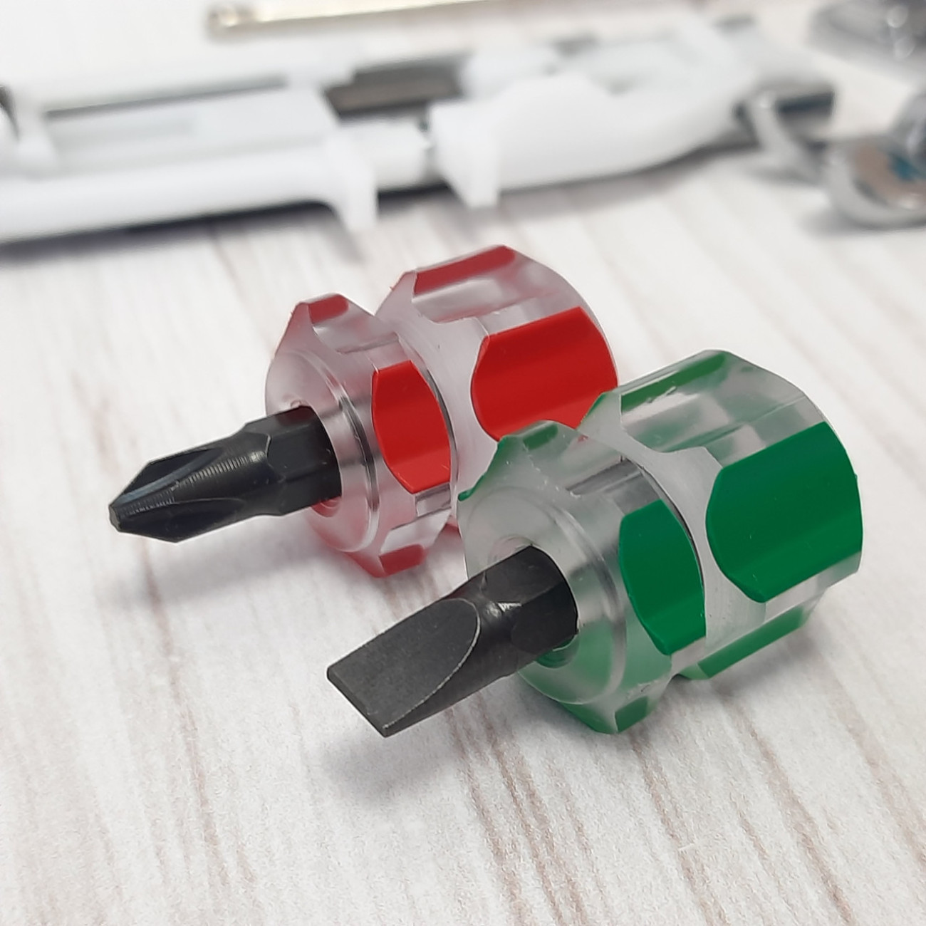 Набір міні викруток для швейних машин