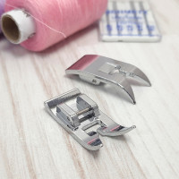 Лапка універсальна для побутових швейних машин