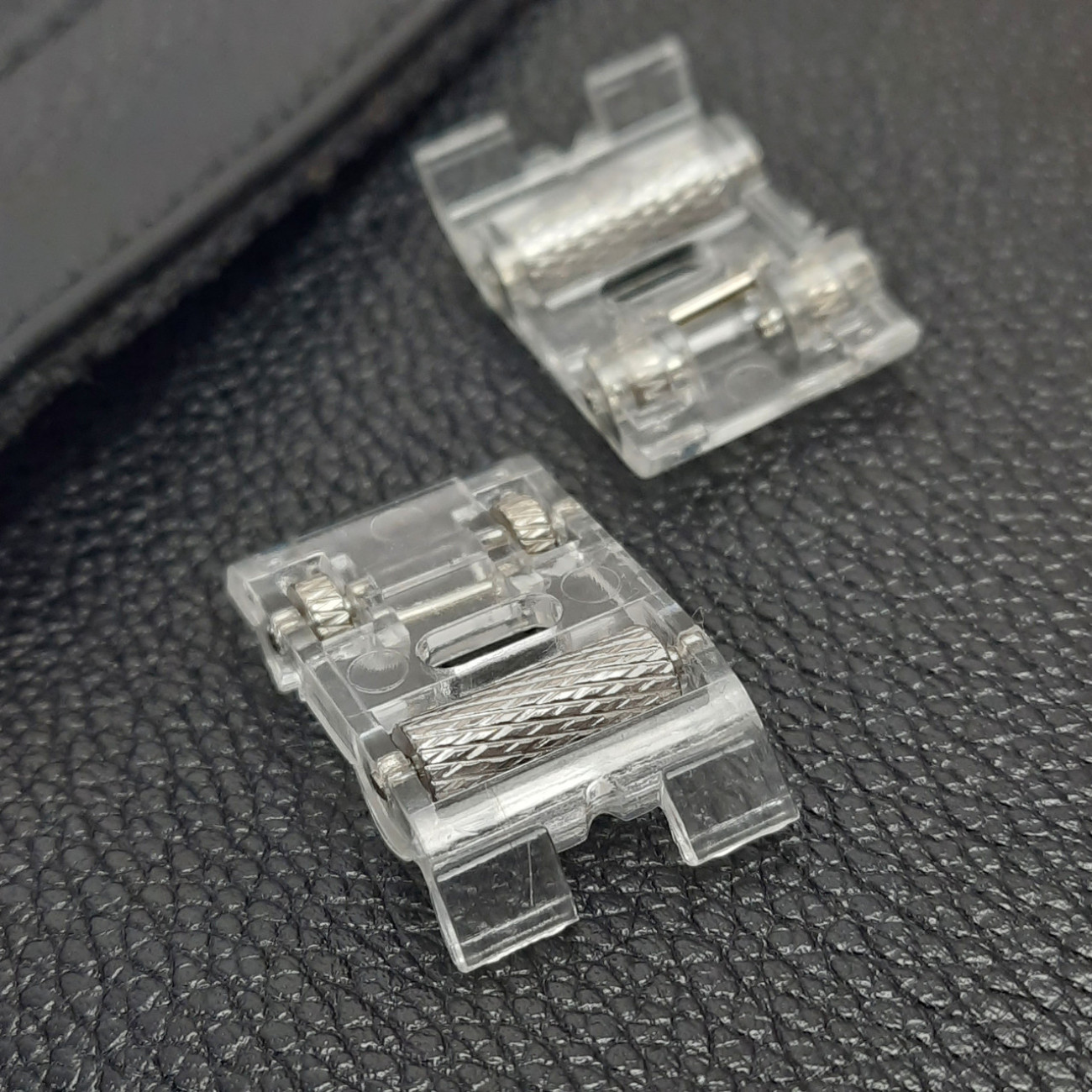 Лапка роликова для побутових швейних машин