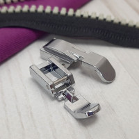 Лапка для вшивання блискавки вузька побутова