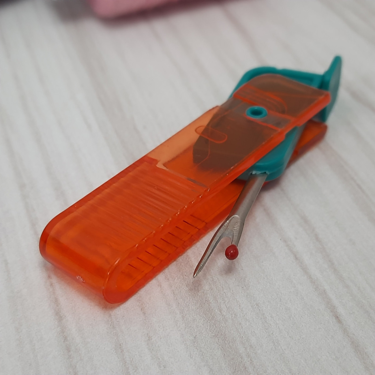 Розпорювач розкладний червоно-зелений