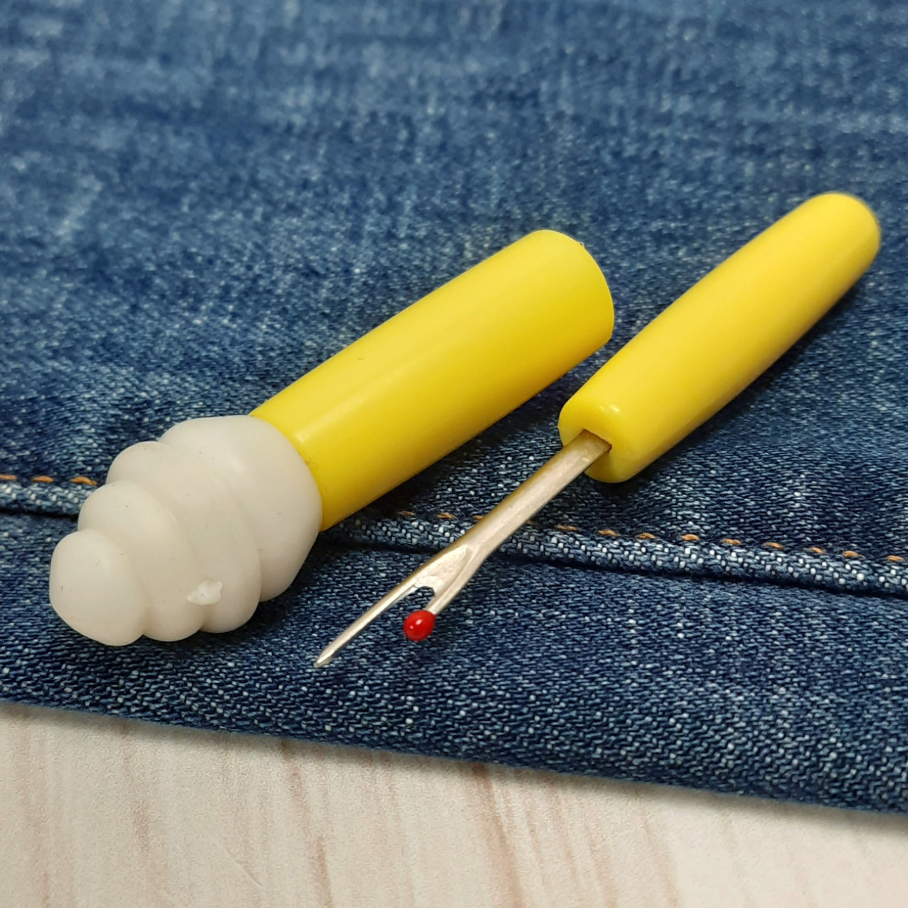 Розпорювач швів 