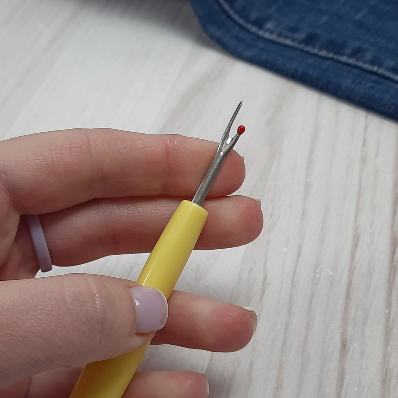 Розпорювач швів 