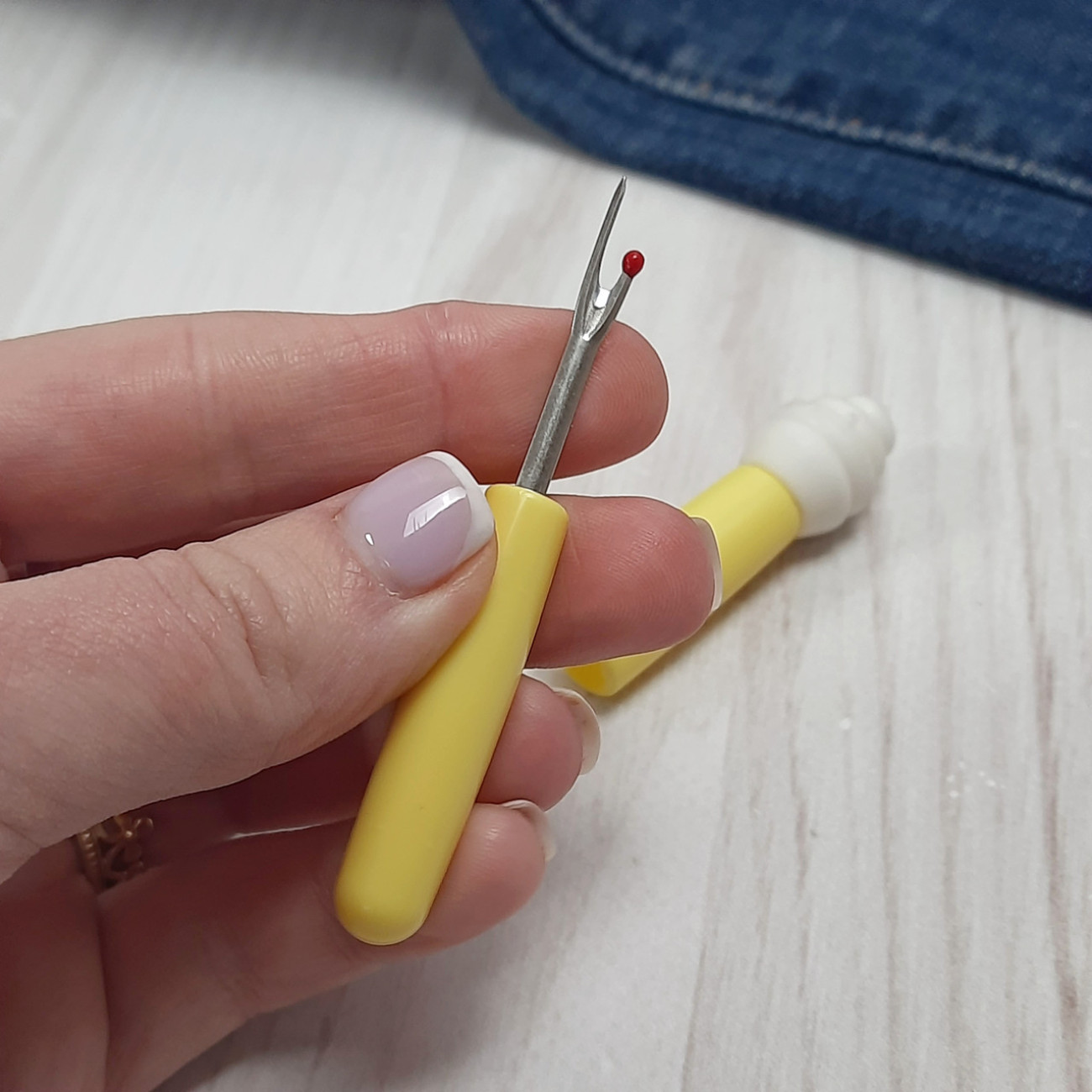 Розпорювач швів 