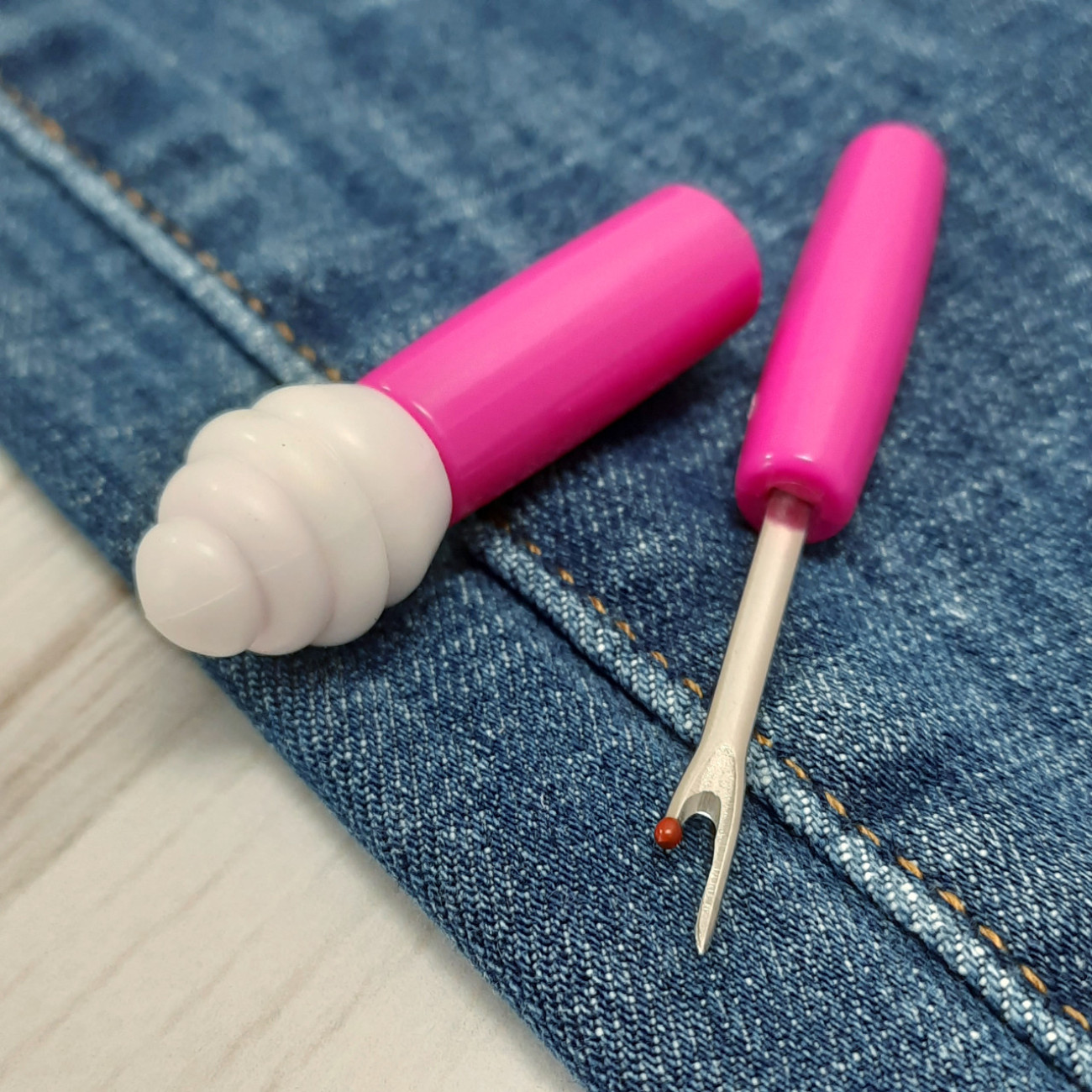 Розпорювач швів 