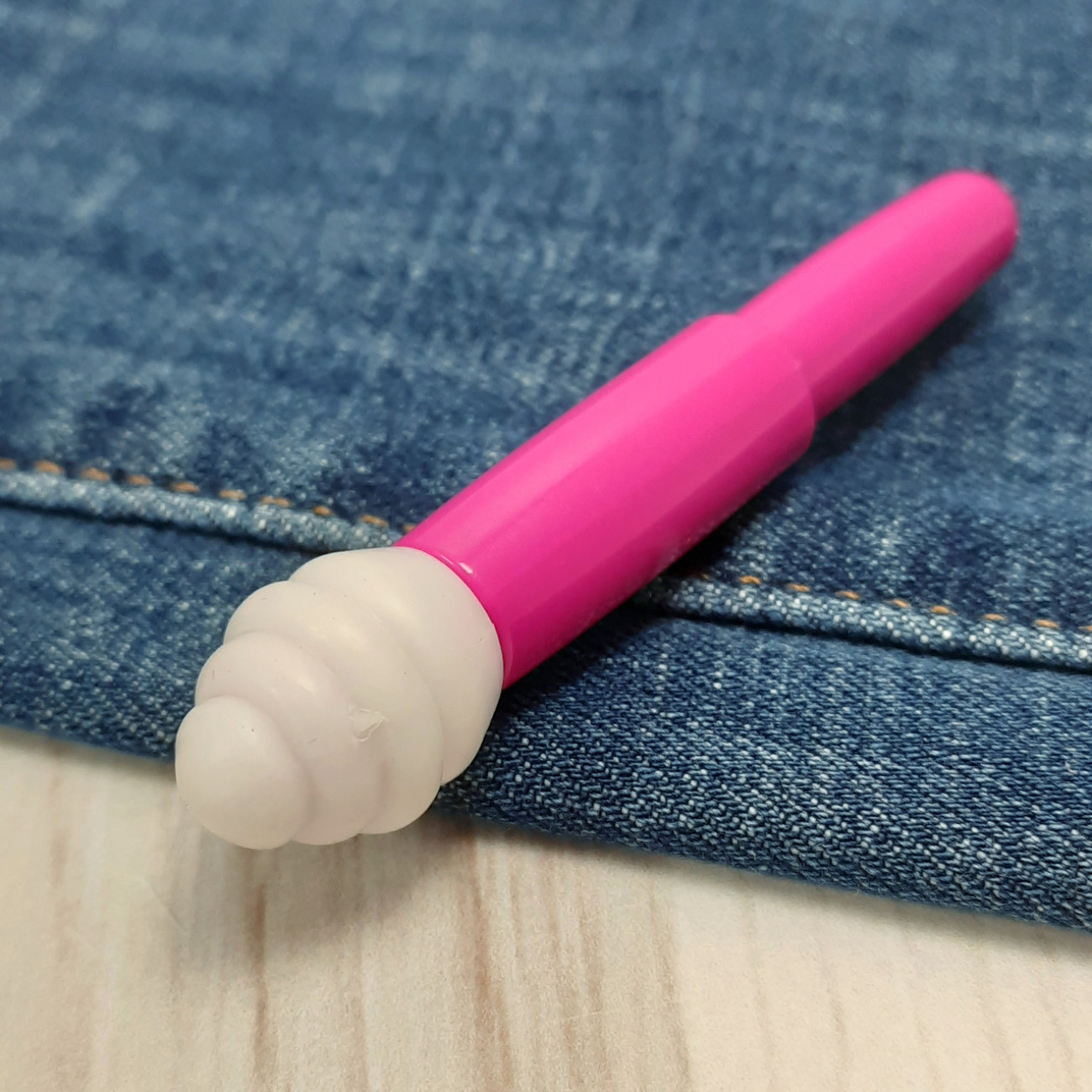 Розпорювач швів 