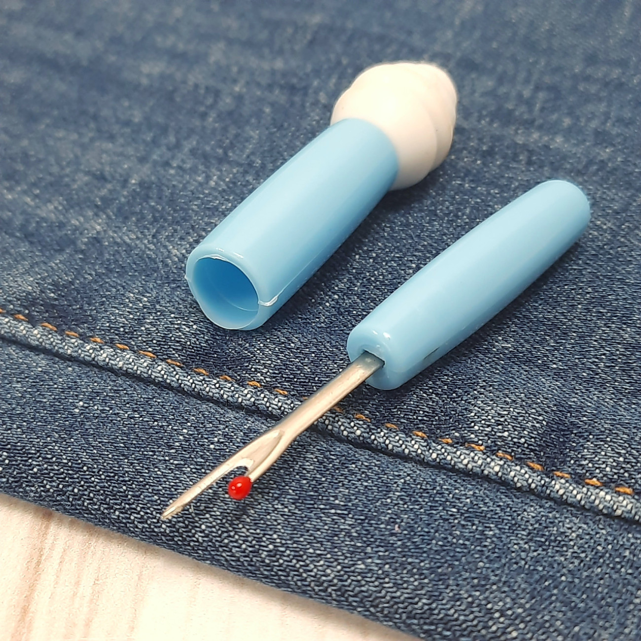 Розпорювач швів 