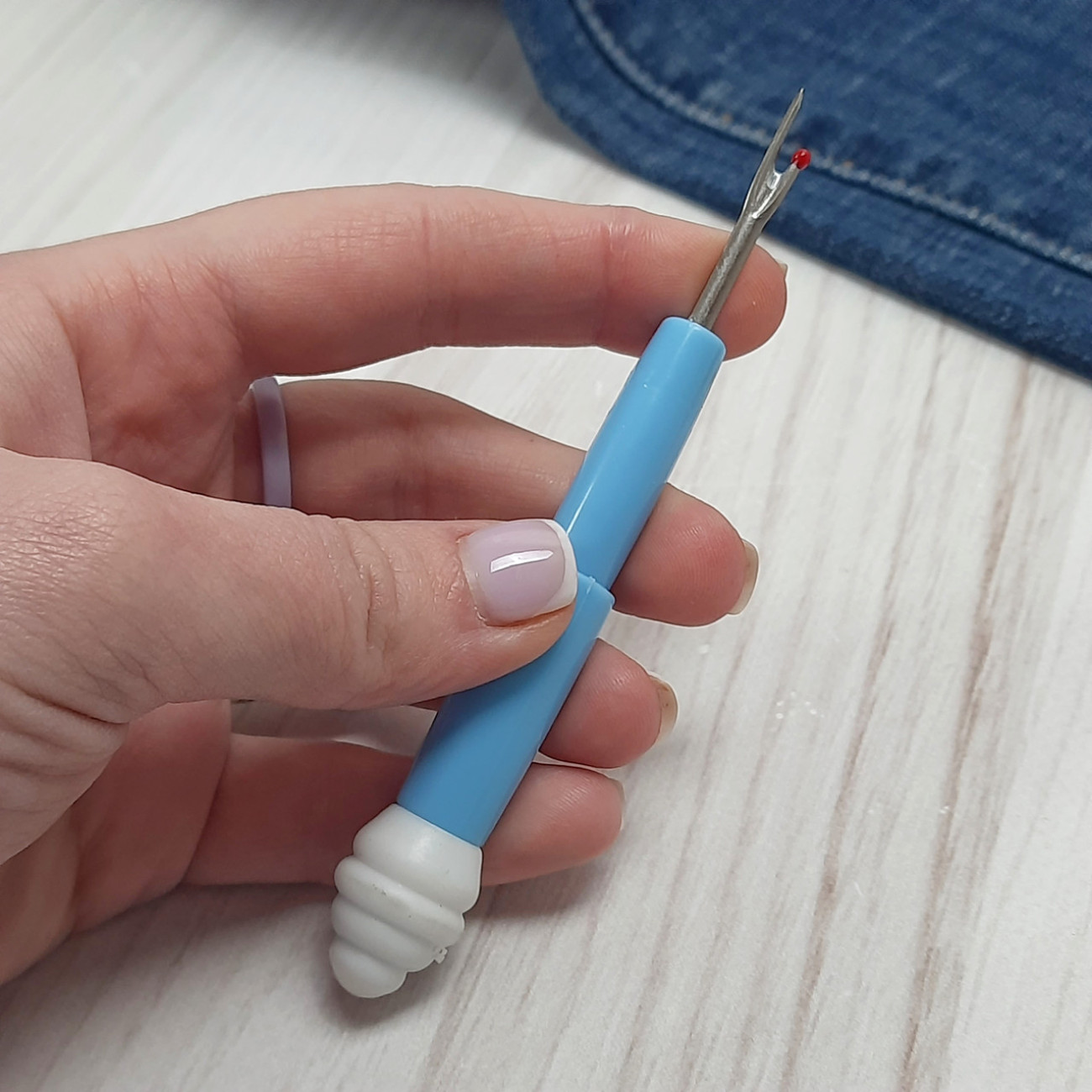 Розпорювач швів 