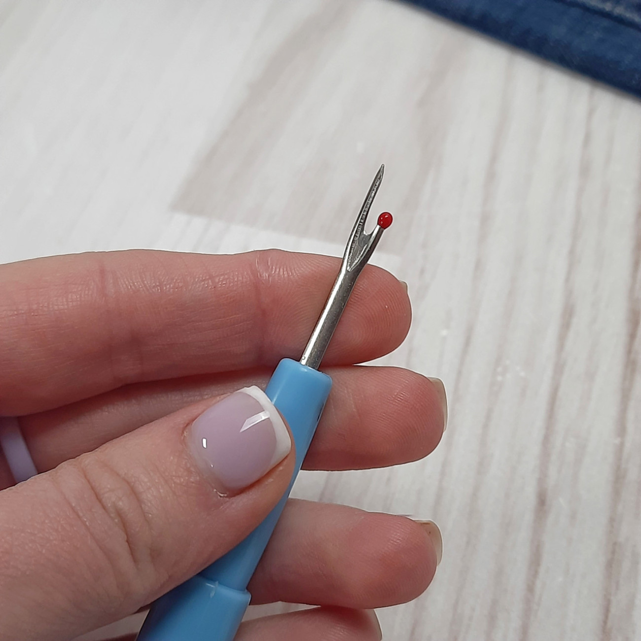 Розпорювач швів 