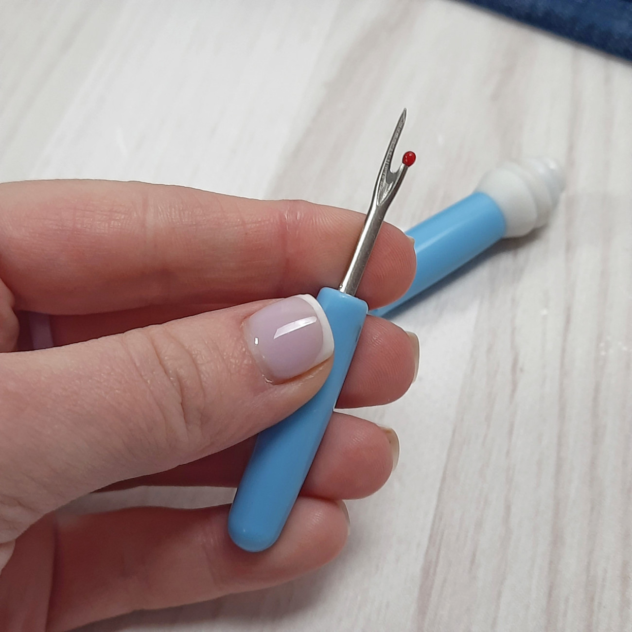 Розпорювач швів 