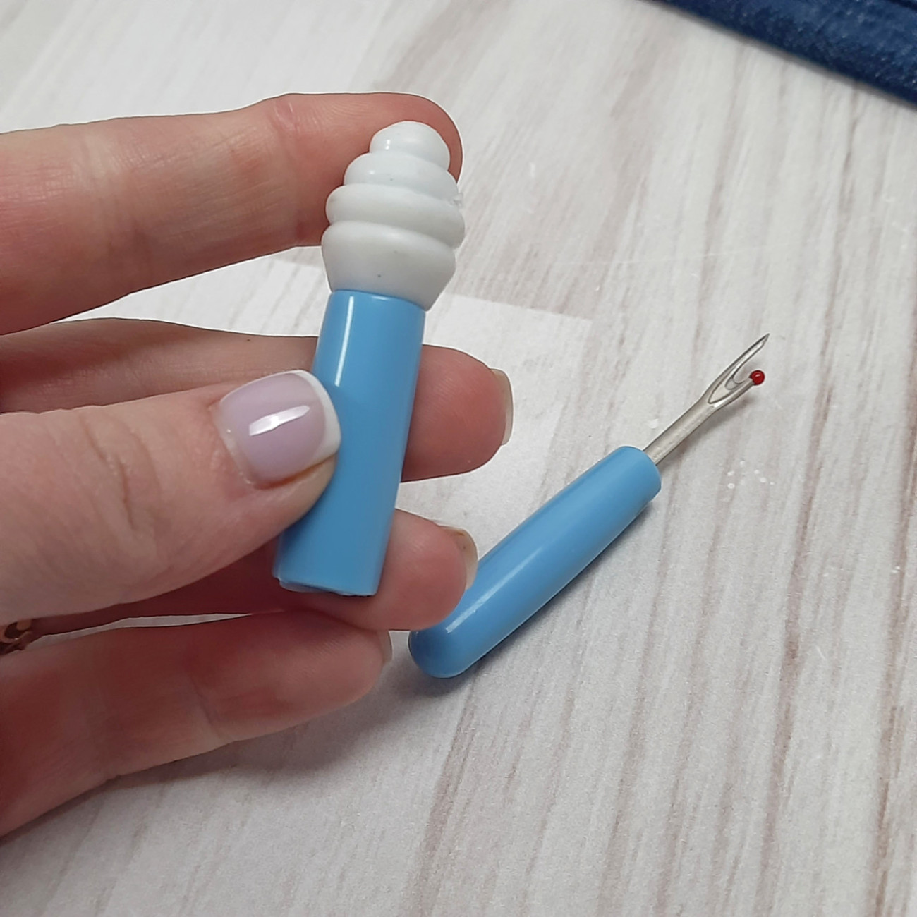 Розпорювач швів 