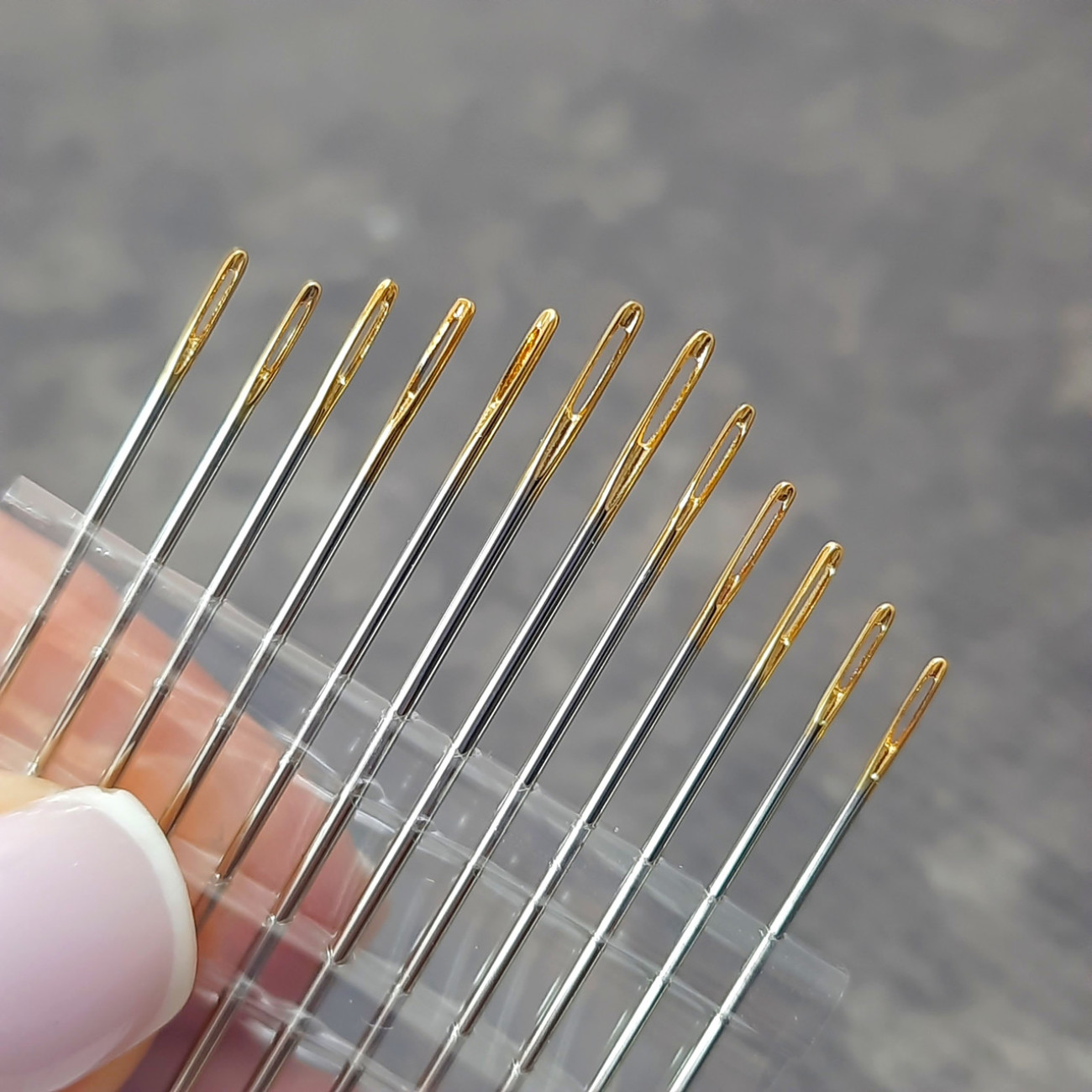 Голки для ручного шиття 1/5 Best Needles з золотим вушком, набір (12 шт)