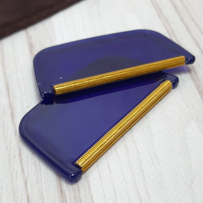 Щітка-бритва для видалення катишків і ворса