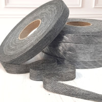Тасьма ниткопрошивна клейова дольова, 15 мм, сіра ,моток 100м