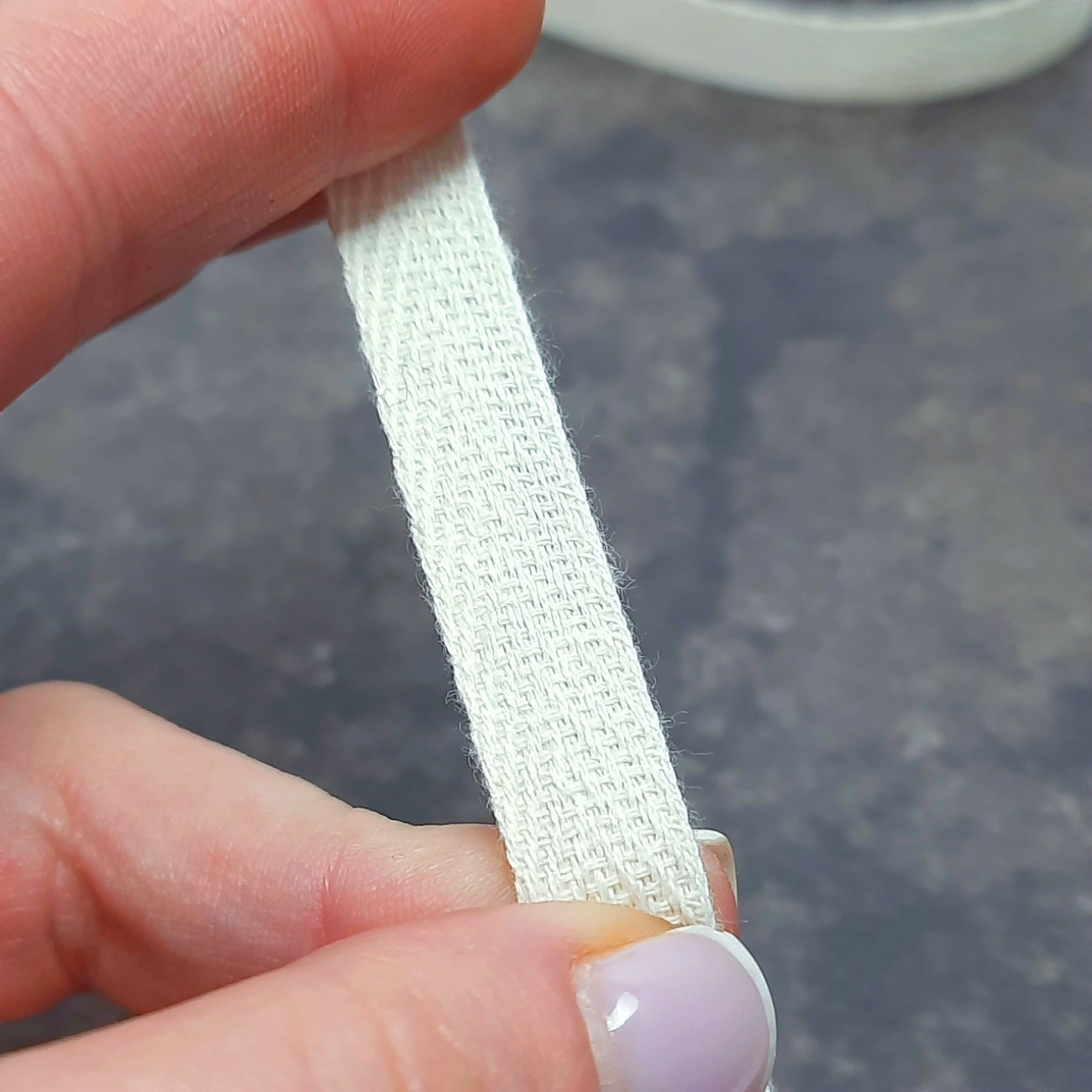 Тасьма кіперна 1 см, молочна