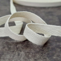 Тасьма кіперна 1 см, молочна