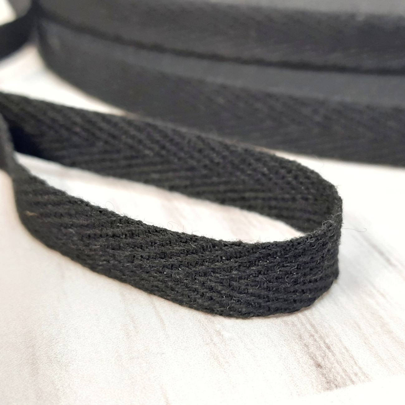 Тасьма кіперна 1 см, чорна