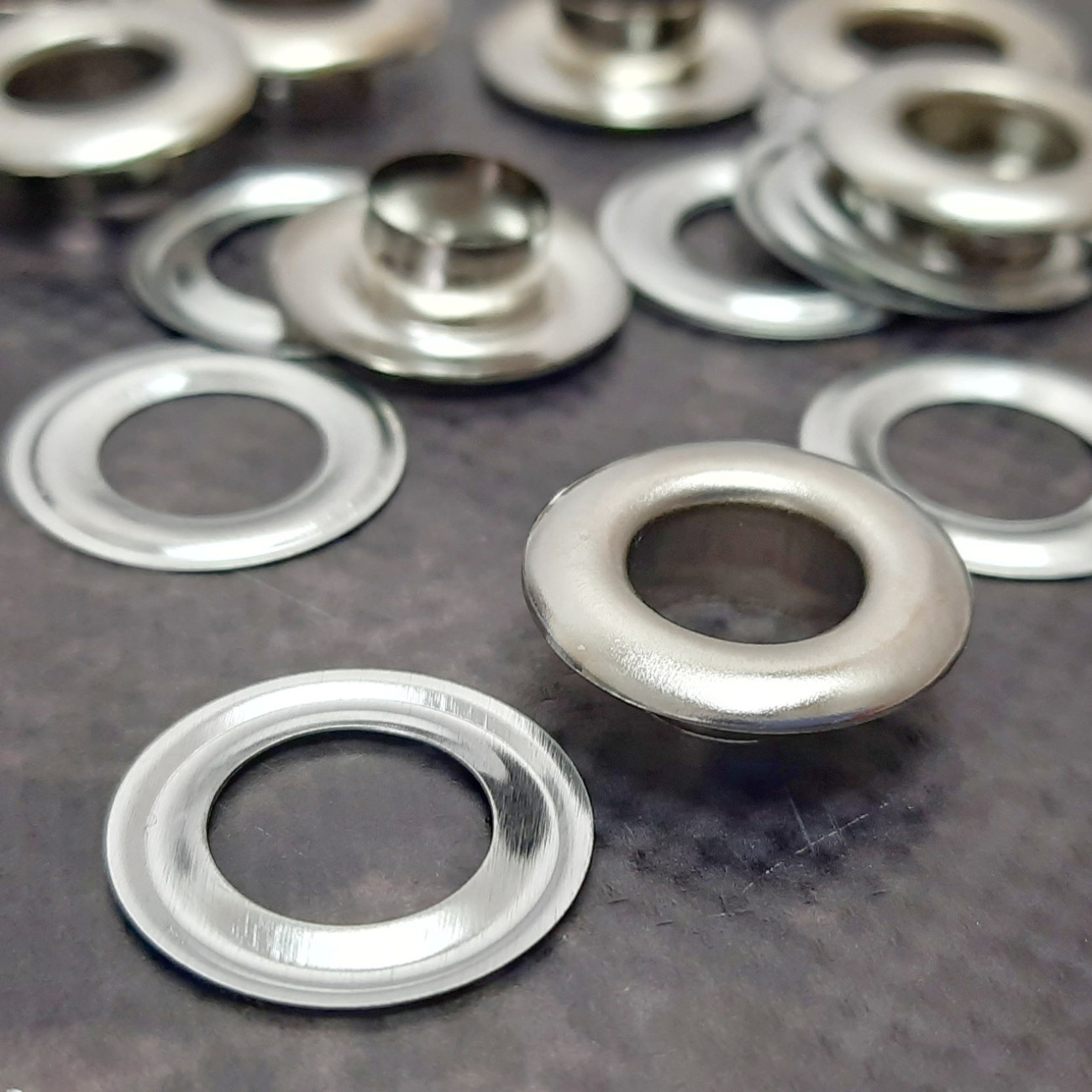 Люверс 10мм (срібло)