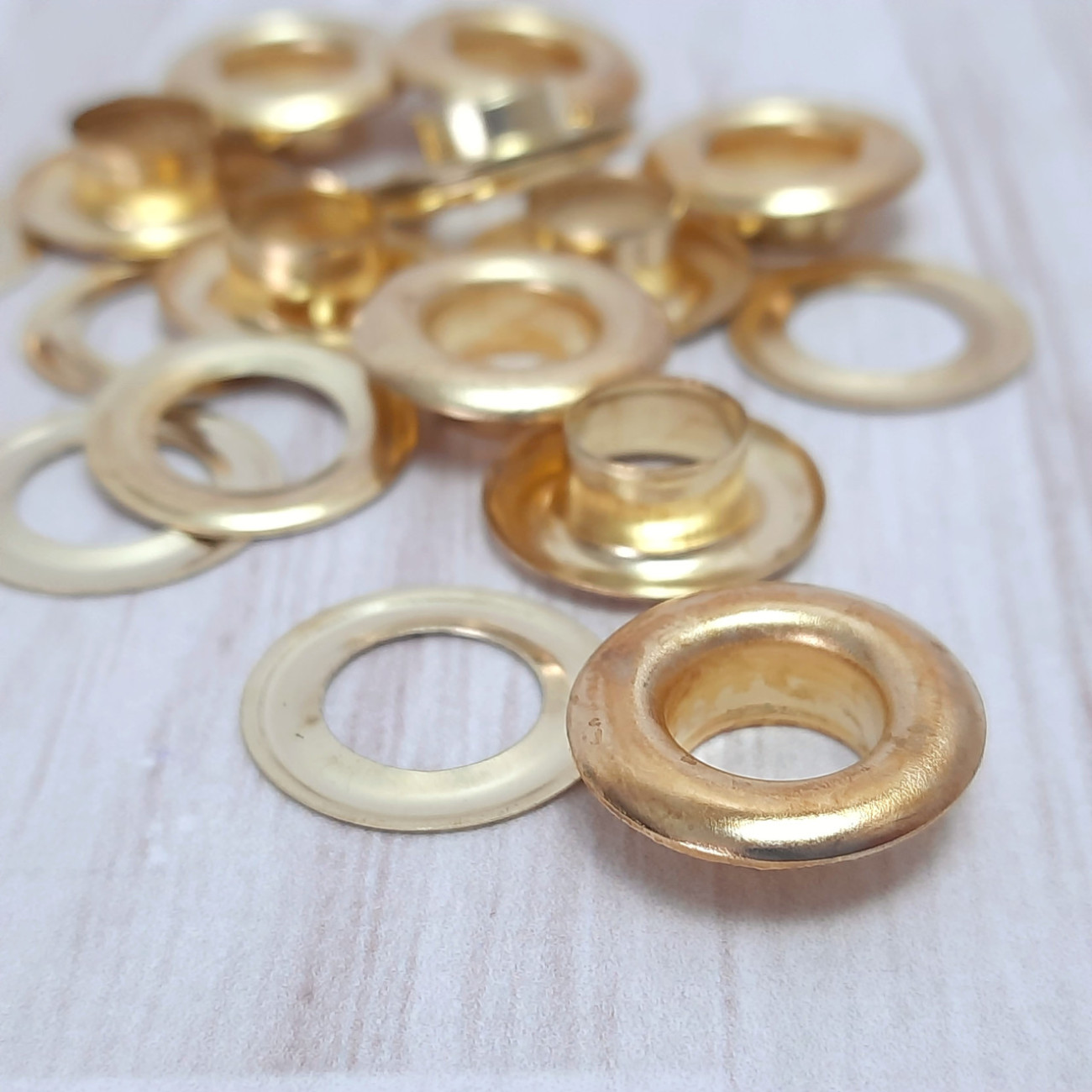 Люверс 10мм (золото)