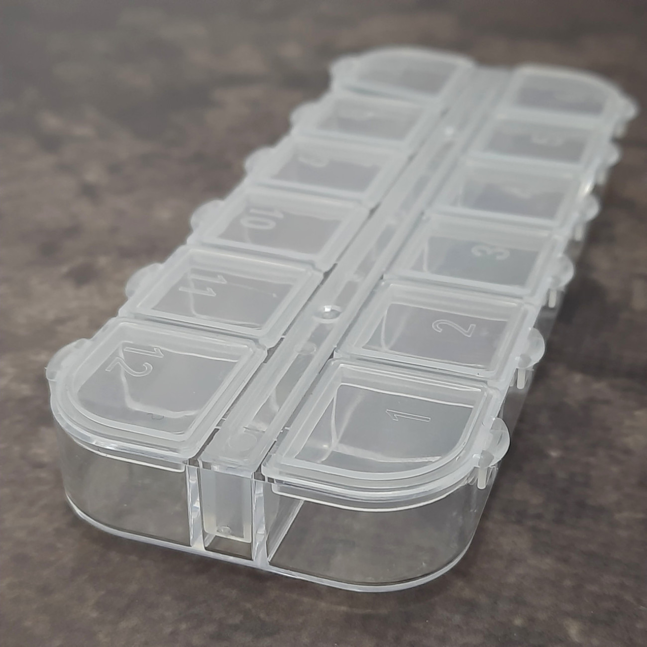 Органайзер для дрібниць, з пронумерованими комірками (12 шт), прозорий