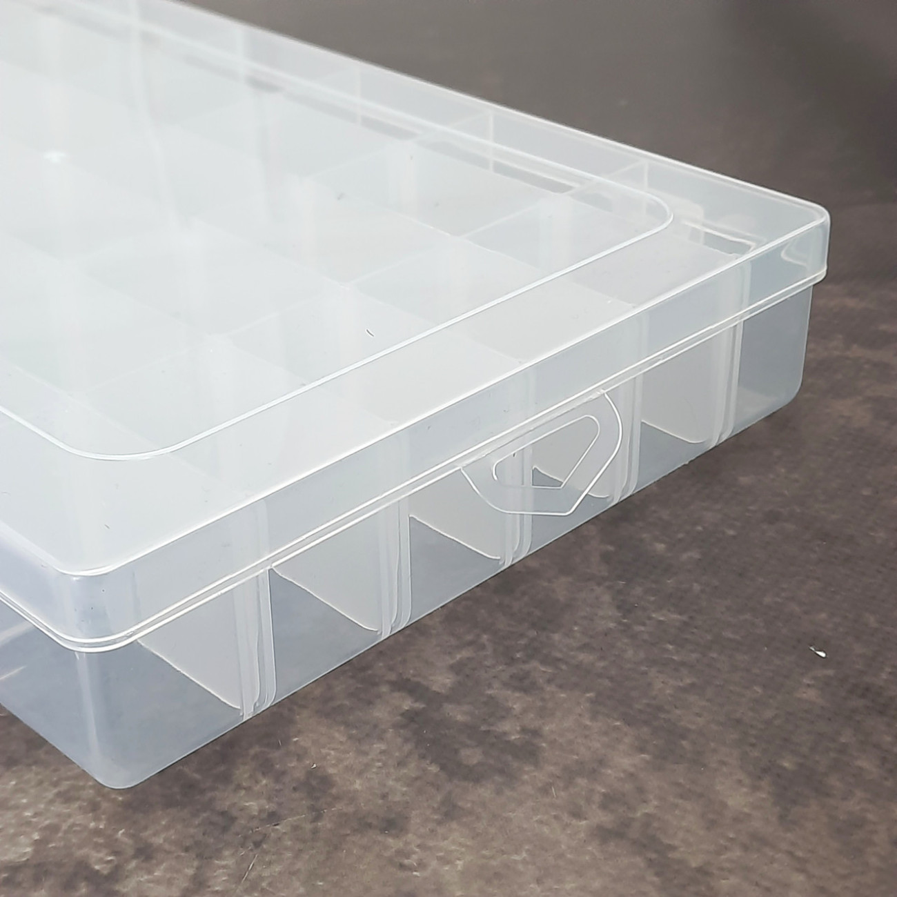 Органайзер - бокс  з комірками (36 шт), прозорий