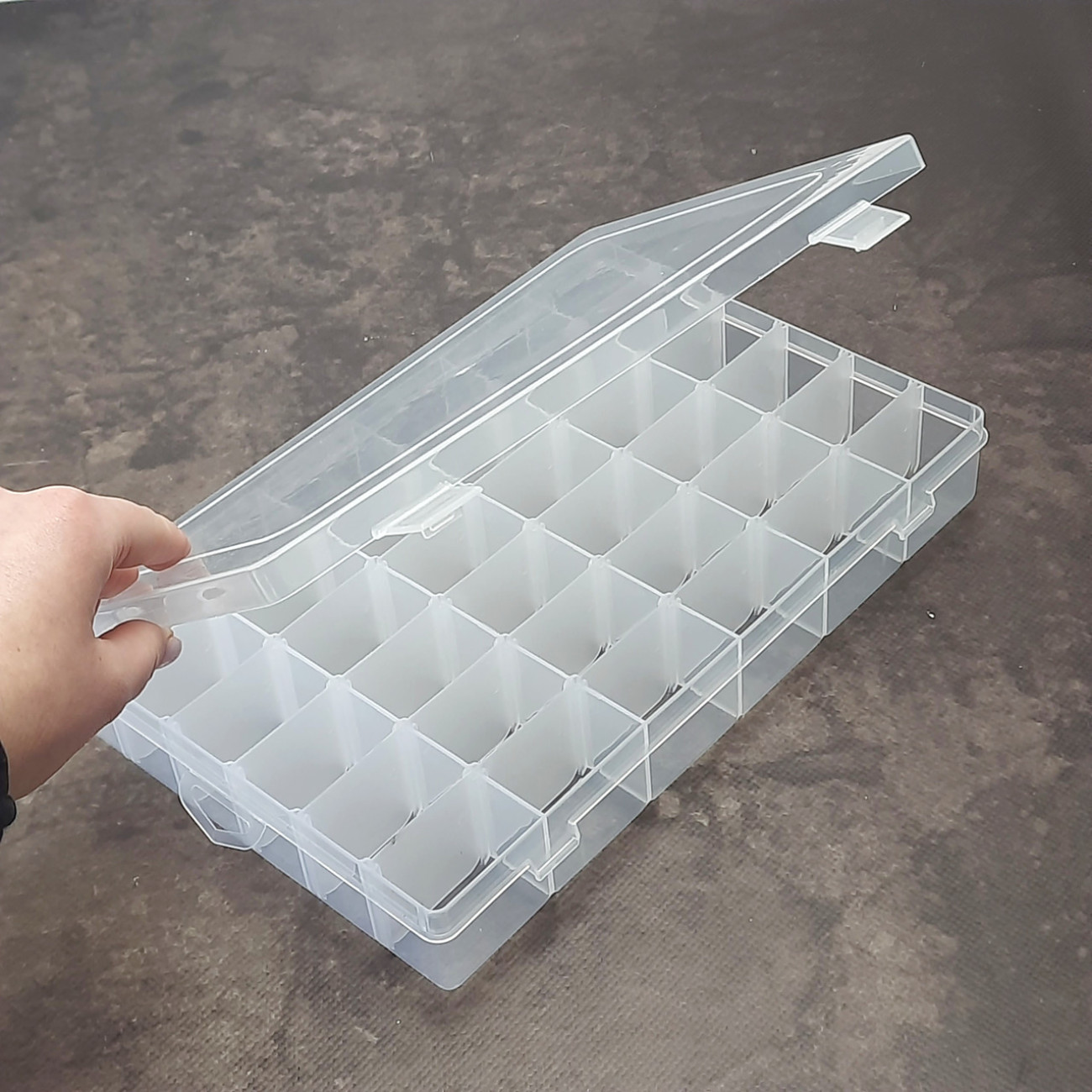 Органайзер - бокс  з комірками (36 шт), прозорий